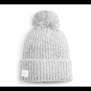 NWT Women’s Adidas Hawthorn Fold Beanie